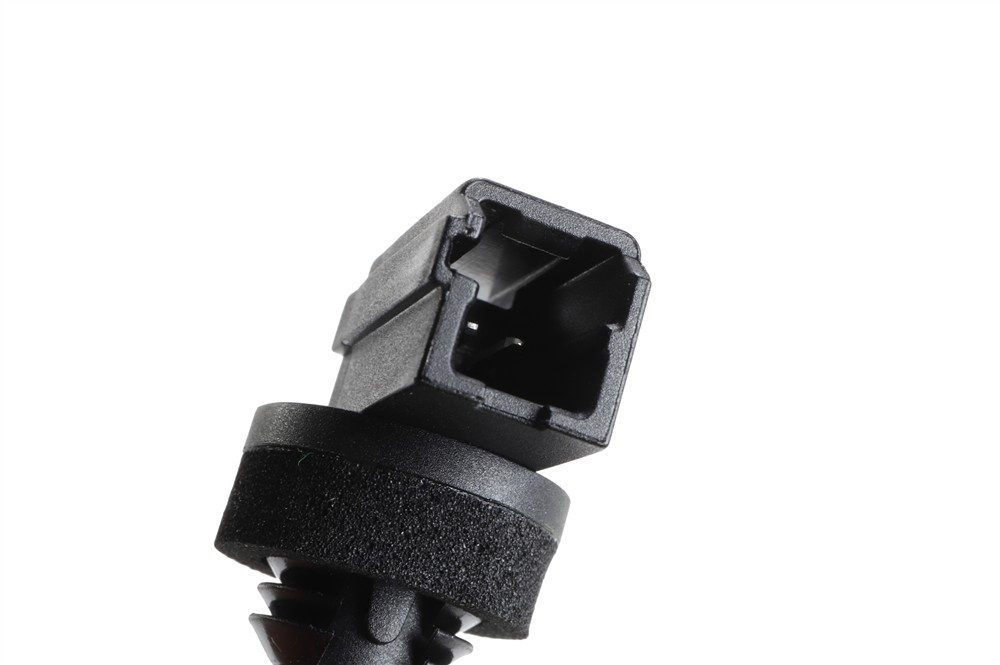 GM Genuine Parts Instrument Panel Air Duct Air Temperature Sensor 85546857 — image 3